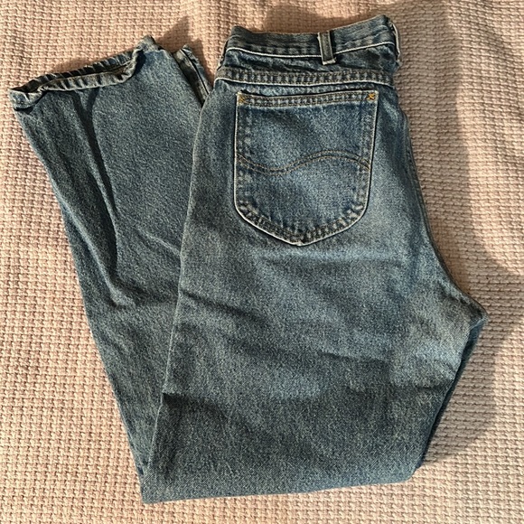 Mens Vintage Lee Denim Jeans - size 34 waist 32 length. No holes or torn hems. - Picture 5 of 6